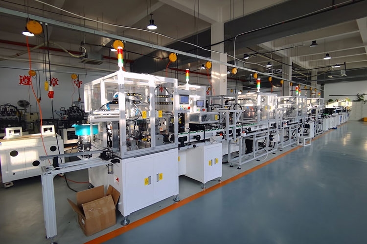 Hoe bereikt een DC-productielijn met geborstelde rotor precisieproductie met grote volumes?